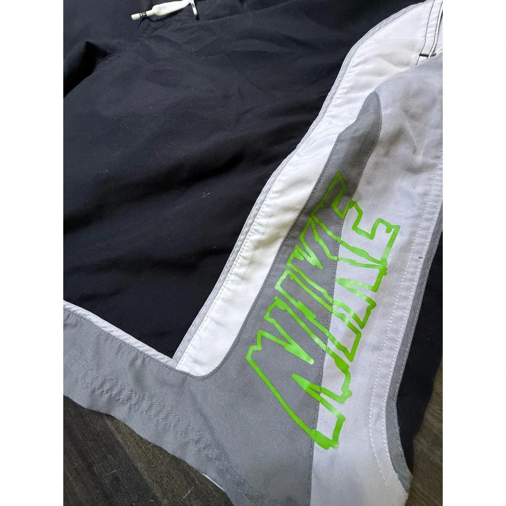 Nike XL Swim Trunks Black Gray Neon Green Drawstring Mens‎ Shorts